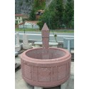 Fountain in porphyry round
