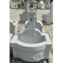 Fountain carved in granite (90 x 60)